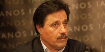 καλεντεριδης11