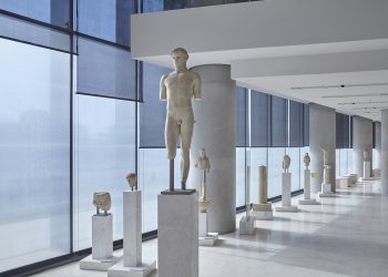 Η-Αίθουσα-της-Αρχαϊκής-Ακρόπολης-©-Μουσείο-Ακρόπολης.-Φωτογραφία-Γιώργος-Βιτσαρόπουλος