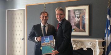 θεοχαρης Pyatt