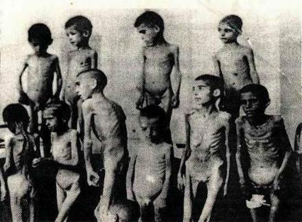 Romani children Auschwitz