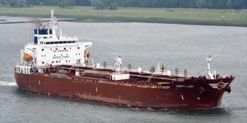 happy l marinetraffic