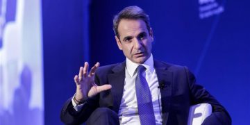 mitsotakis biomixaniko sunedrio seb