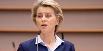 w01 232531Leyen