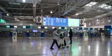 5229676
