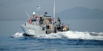 w08 200440w2273544LIMENIKOSKAFOS800454