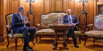 Μόσχα Δένδιας