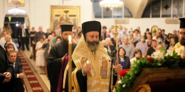 Μακάριος