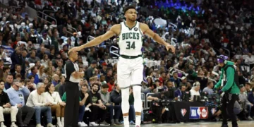 Γιάννης Αντετοκούνμπο NBA