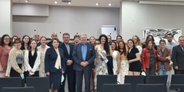 ΓΓ Χρυσουλάκης προς Αμερικανούς σπουδαστές: Σας καλώ να γίνετε πρεσβευτές της Ελλάδας
