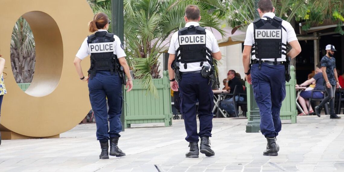 Τάκης Θεοδωρικάκος: Αυξάνεται η νυχτερινή αμοιβή των αστυνομικών