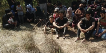 Εντοπίστηκαν σε ελληνικό έδαφος οι πρόσφυγες στον Έβρο