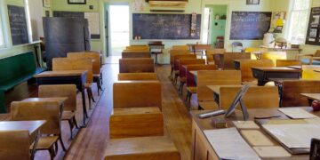 Υπ. Παιδείας: Πρόσκληση σε ορκωμοσία και ανάληψη υπηρεσίας 8.487 μόνιμων εκπαιδευτικών