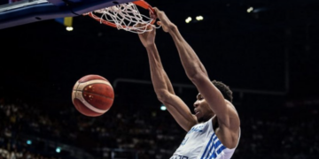 Ελλάδα – Ιταλία 85-81: Ασταμάτητοι Αντετοκούμπο και Ντόρσεϊ ￼