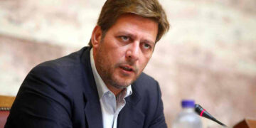 Επίσκεψη Βαρβιτσιώτη στην έδρα του Ευρωπαϊκού Οργανισμού Διαστημικού Προγράμματος