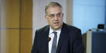 Τάκης Θεοδωρικάκος: «Κανένα έγκλημα δεν μένει ανεξιχνίαστο. Κάνουμε τα πάντα για να οδηγούνται οι δράστες στη Δικαιοσύνη»