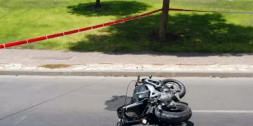 Αίμα και πάλι στην άσφαλτο της Κρήτης - Νεκρός νεαρός δικυκλιστής
