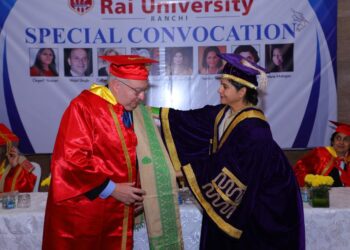 Αναγόρευση του Γιάννη Χρυσουλάκη σε Επίτιμο Διδάκτορα του Πανεπιστημίου Jharkhand Rai,  Ranchi στην Ινδία 