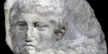 Τρία παρθενώνια θραύσματα επιστρέφονται από το Βατικανό στην Αθήνα