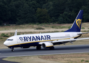 Προσγειώθηκε στο «Ελευθέριος Βενιζέλος» η πτήση της Ryanair από Πολωνία μετά την ειδοποίηση για βόμβα