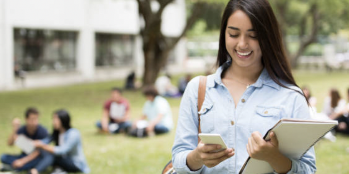 Ανοίγει η πλατφόρμα για αποτελέσματα Πανελλαδικών Εξετάσεων μέσω γραπτού μηνύματος SMS